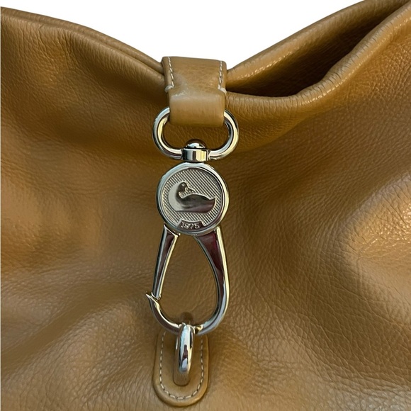 DOONEY & BOURKE Toffee Samba Logo Lock Sac with Keyring - Picture 5 of 12